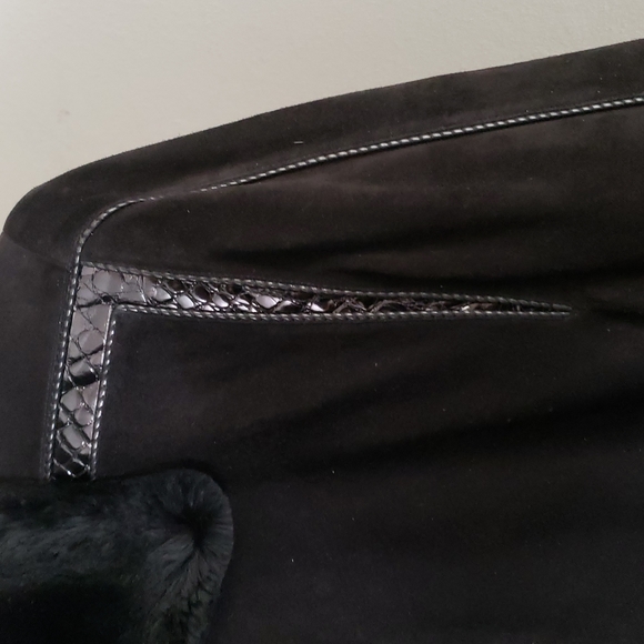 Beltrami Black Suede, Crocodile & Fur Collar & Lining Jacket - Picture 6 of 14